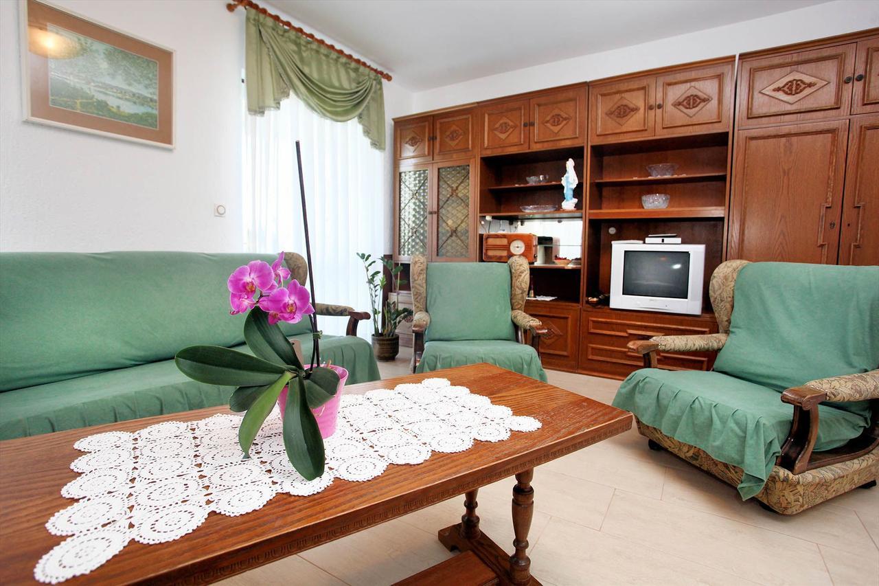 Apartments Patricia Banjole Luaran gambar