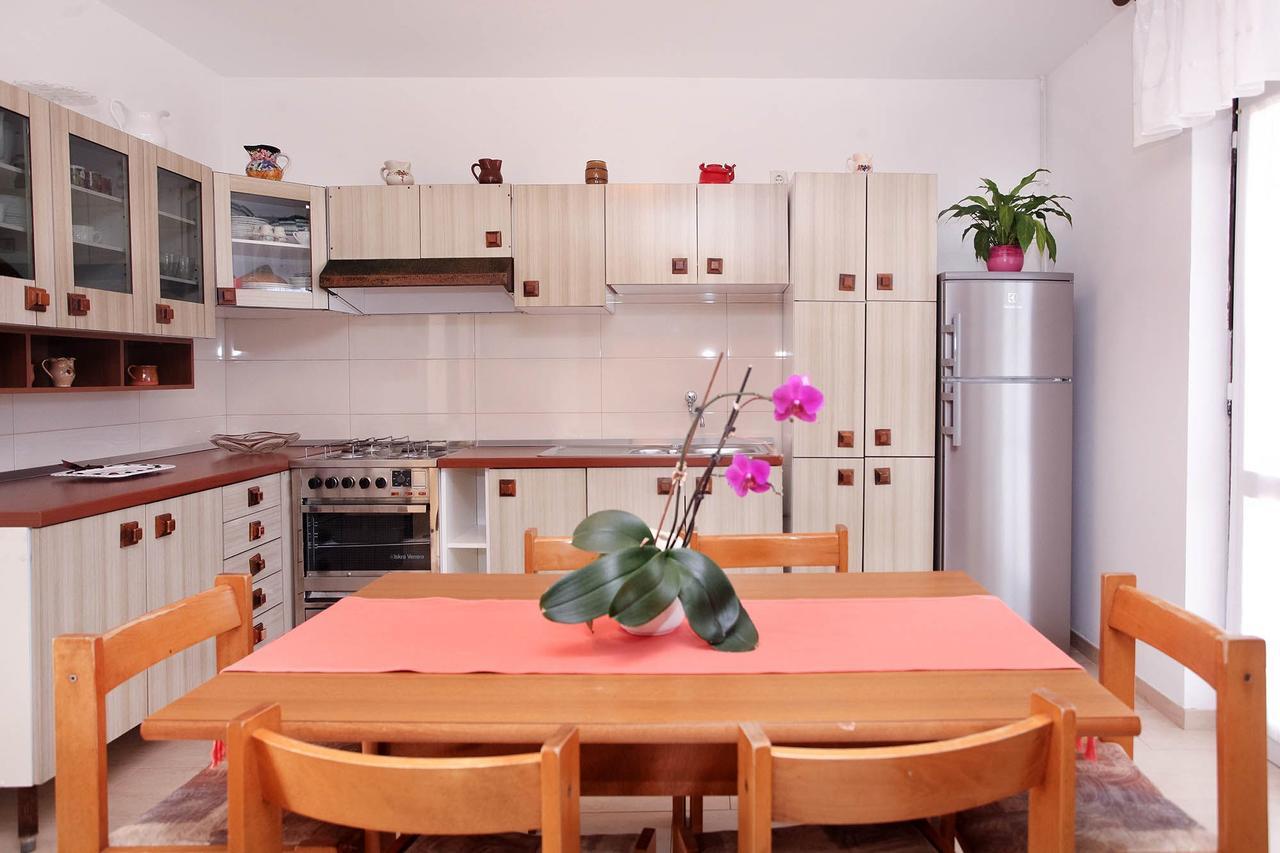 Apartments Patricia Banjole Luaran gambar