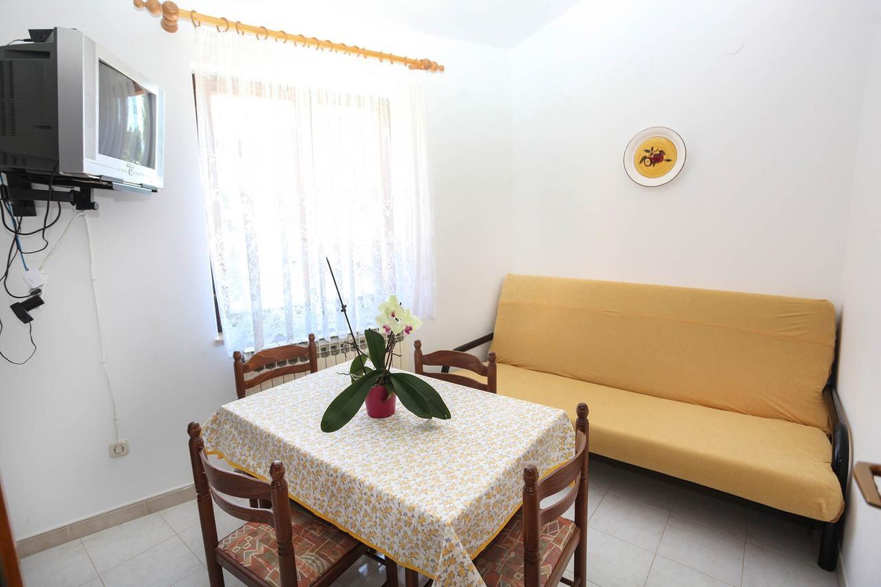 Apartments Patricia Banjole Luaran gambar