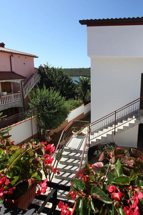 Apartments Patricia Banjole Luaran gambar