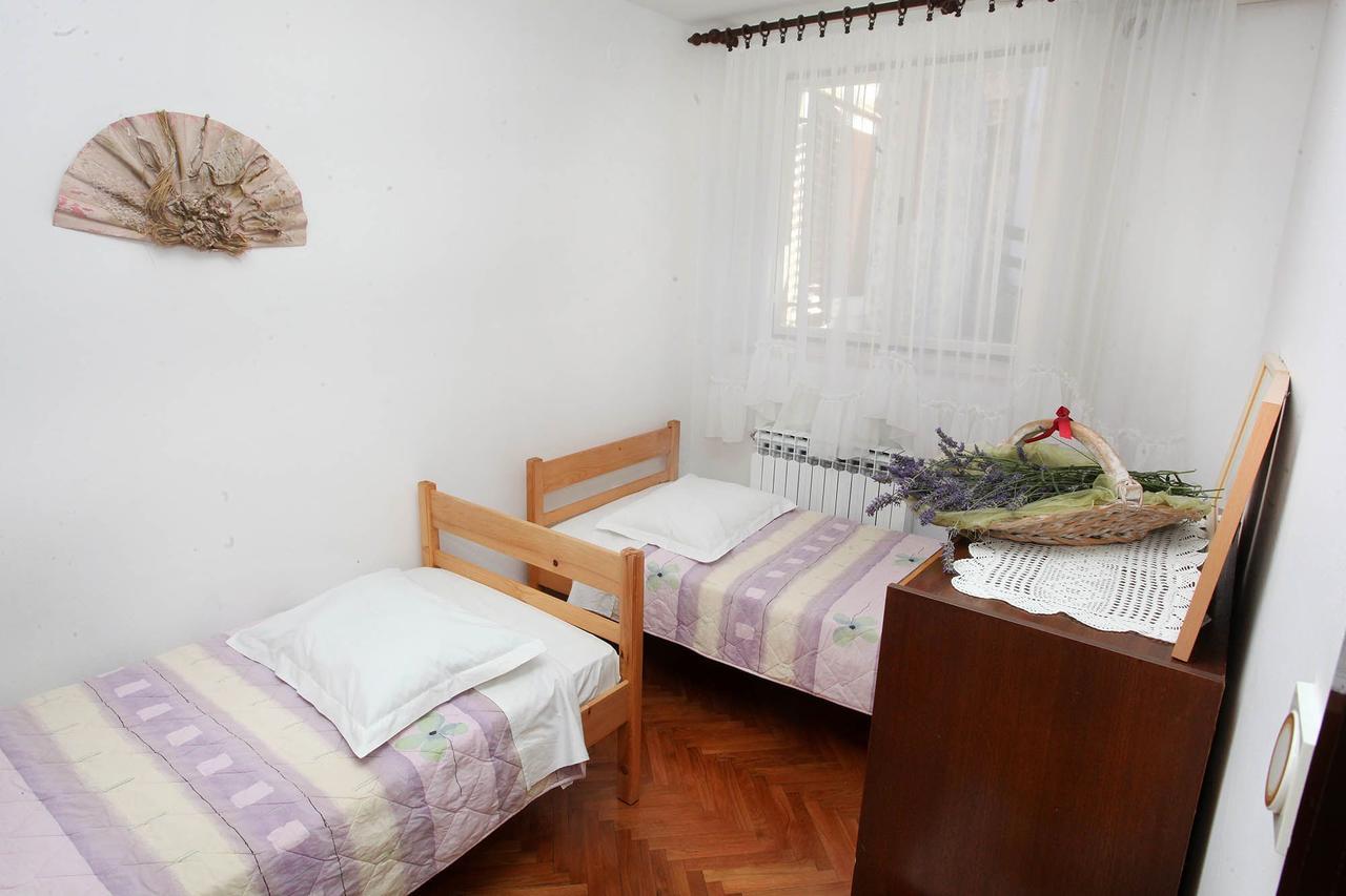 Apartments Patricia Banjole Luaran gambar